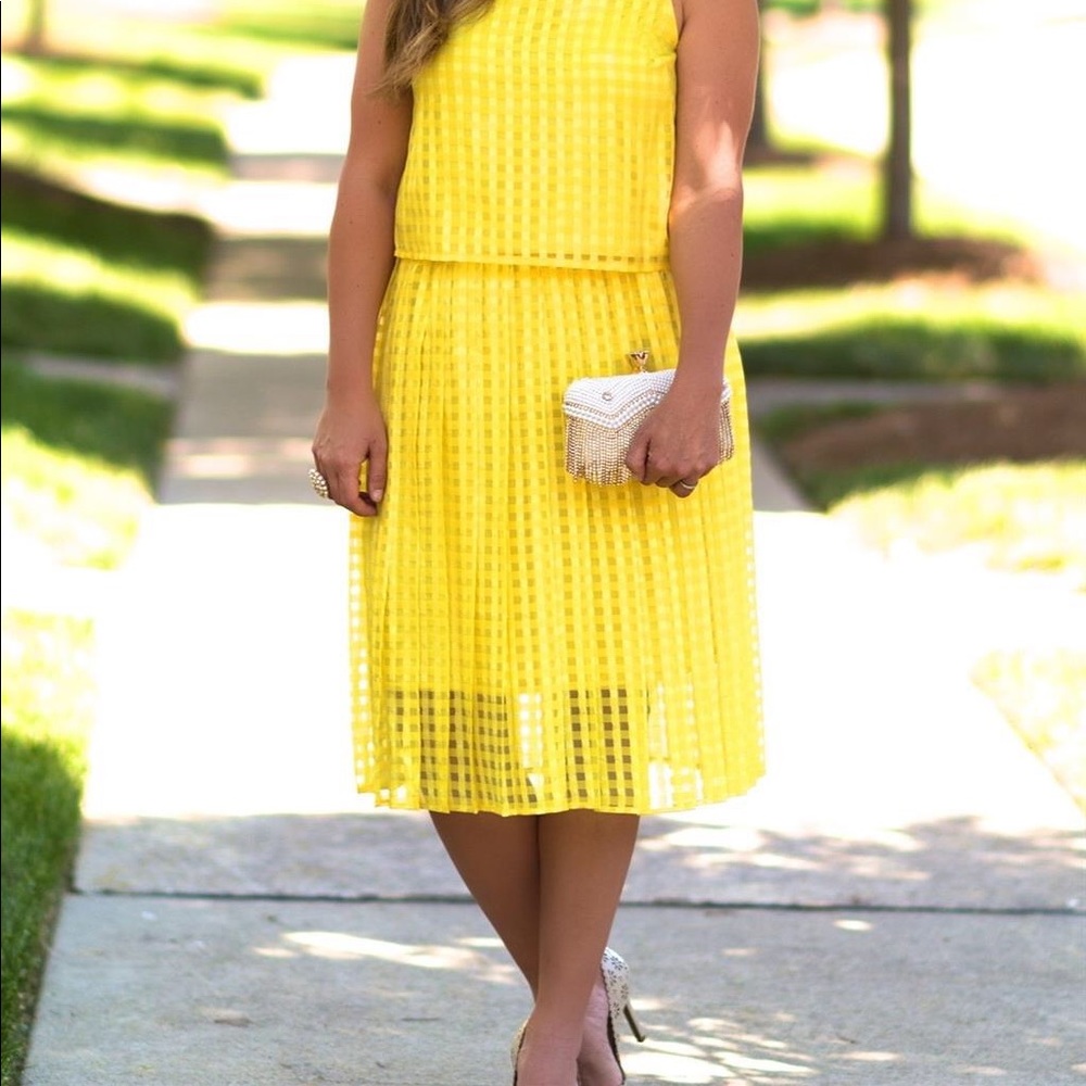 NWOT ELLE Gingham Midi Skirt